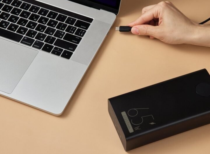 Choosing the Right Power Bank for Your Laptop
