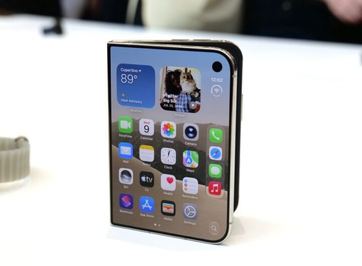 iPhone Duo hands-on: Apple's boldest device yet