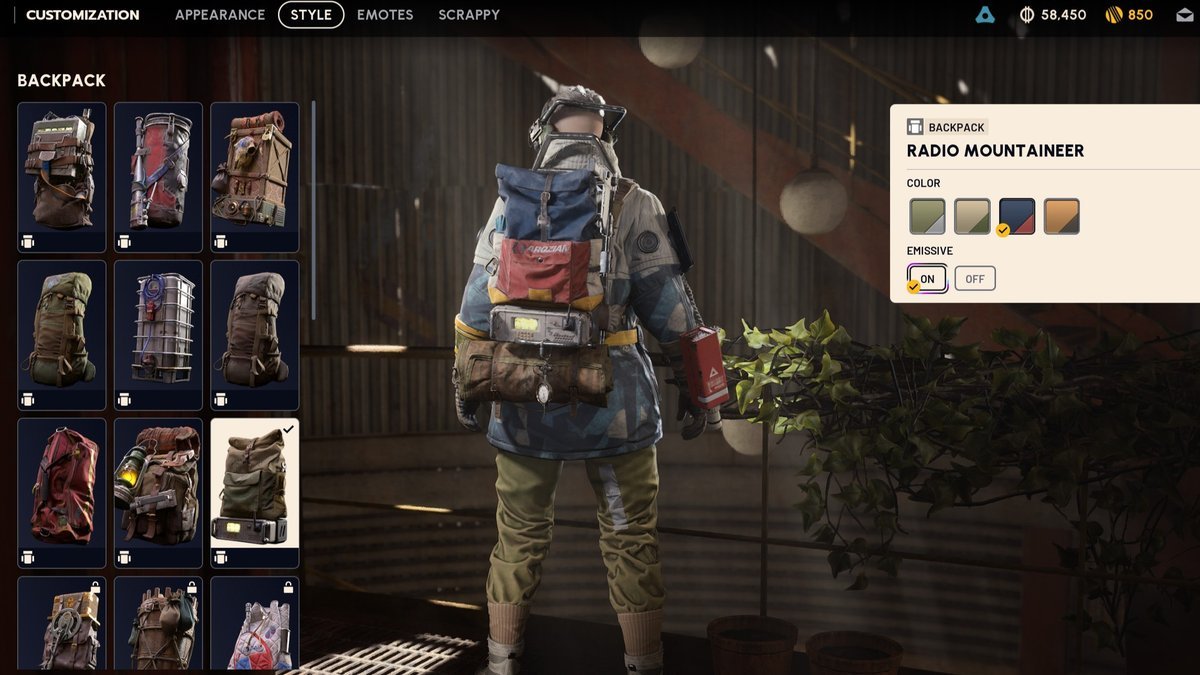Arc Raiders adds backpack light toggle in latest update